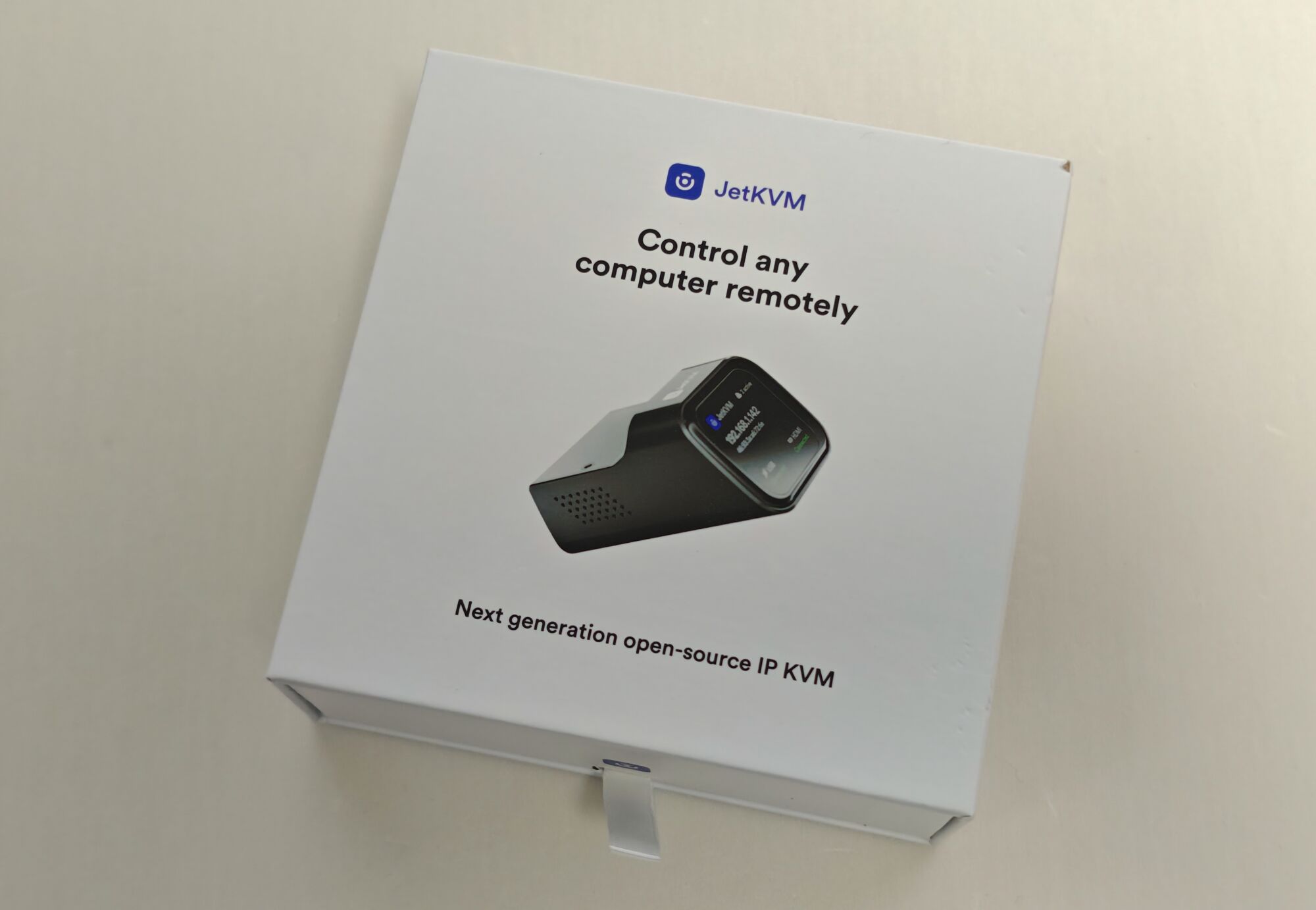 jetkvm-unboxing-2